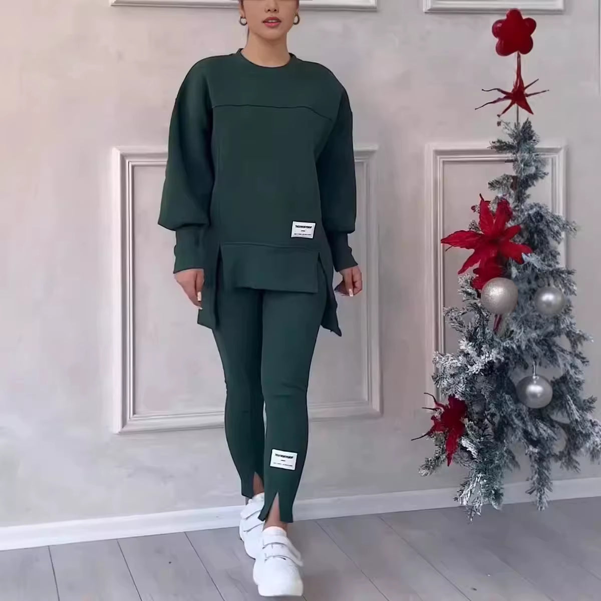 Autumn and Winter Cozy Comfortable Long Sleeved Round Neck Sweatshirt and Leggings (2-Piece Set)
